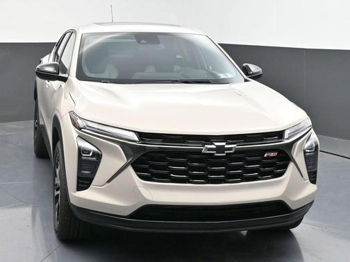 White Sands 2026 Chevrolet Trax FWD 1RS