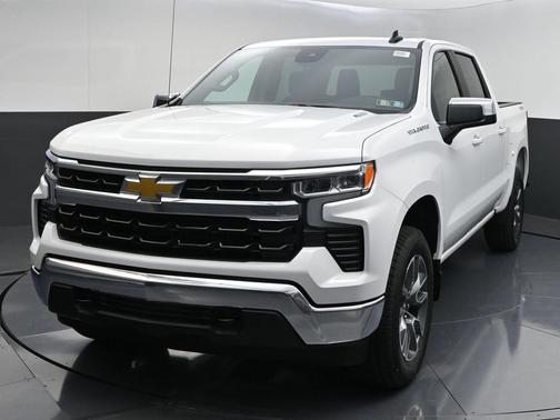 Summit White 2026 Chevrolet Silverado 1500 LT
