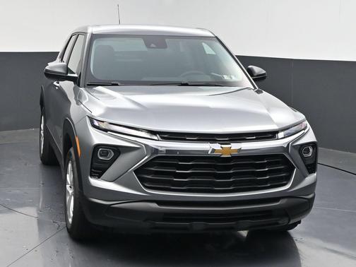 Sterling Gray Metallic 2026 Chevrolet Trailblazer LS