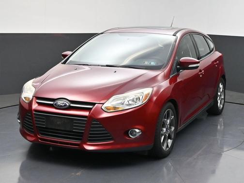 Ruby Red 2014 Ford Focus SE