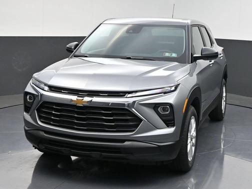 Sterling Gray Metallic 2026 Chevrolet Trailblazer LS