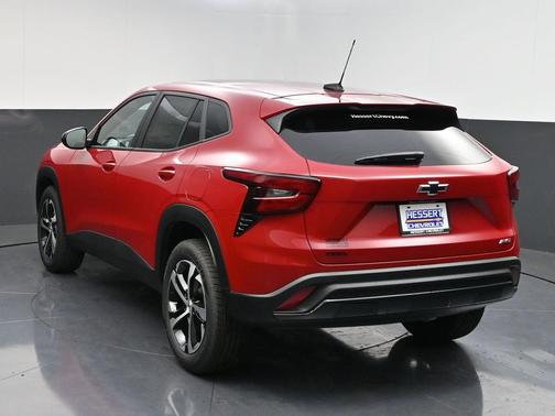 Apex Red 2026 Chevrolet Trax FWD 1RS