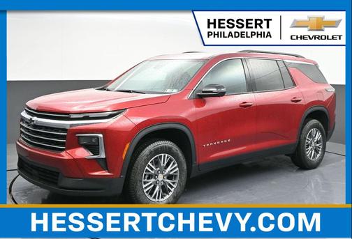 Radiant Red Tintcoat 2026 Chevrolet Traverse LT