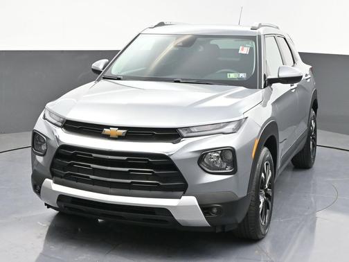 Sterling Gray Metallic 2023 Chevrolet Trailblazer LT