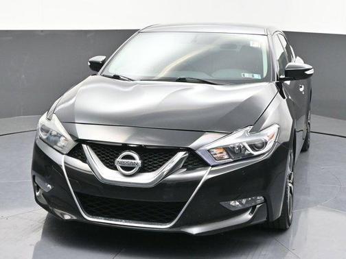 Super Black 2017 Nissan Maxima 3.5 SV