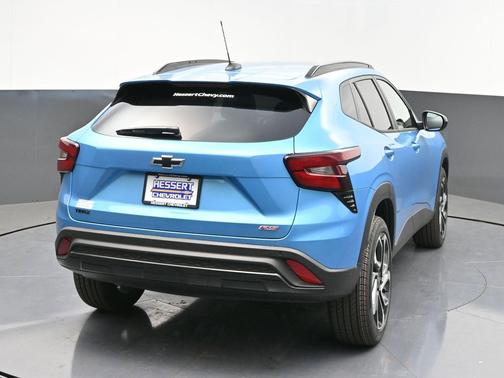Marina Blue Metallic 2026 Chevrolet Trax FWD 2RS