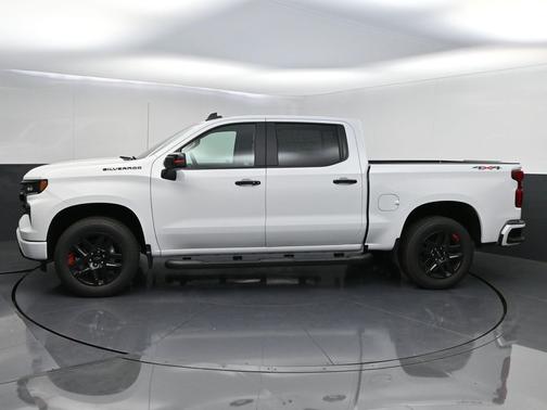 Summit White 2026 Chevrolet Silverado 1500 RST