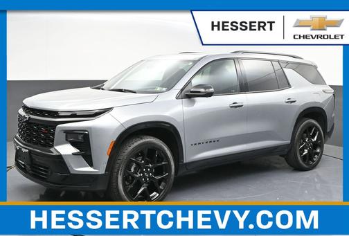 Sterling Gray Metallic 2024 Chevrolet Traverse RS