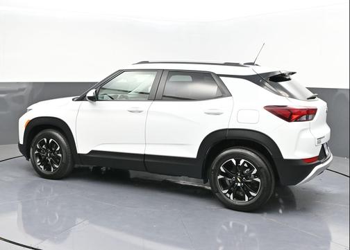 Summit White 2023 Chevrolet Trailblazer LT