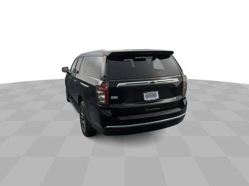 2021 Chevrolet Suburban LT