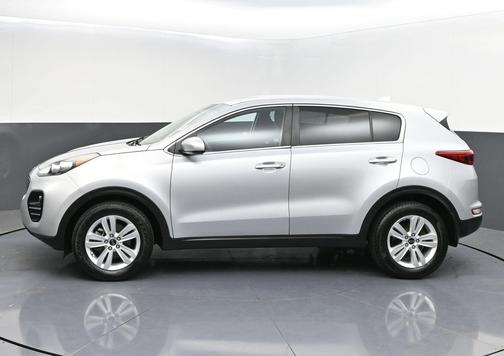 Sparkling Silver 2019 Kia Sportage LX