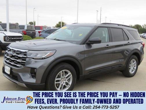 Carbonized Gray Metallic 2026 Ford Explorer Active