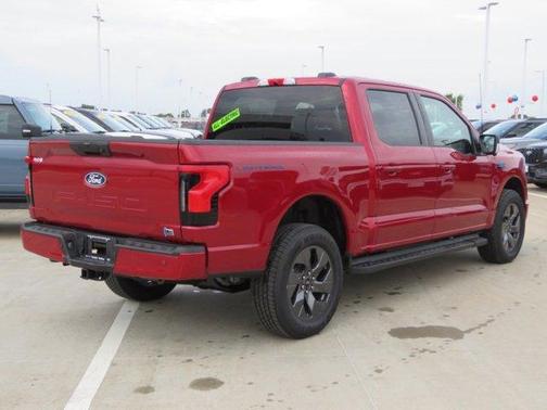 2025 Ford F-150 Lightning Flash