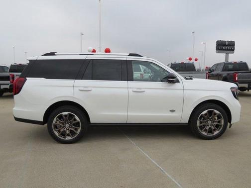 2026 Ford Expedition King Ranch