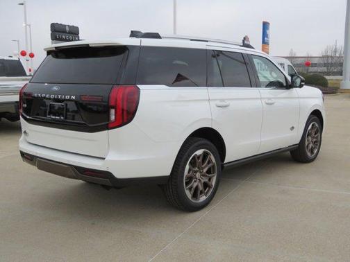 2026 Ford Expedition King Ranch