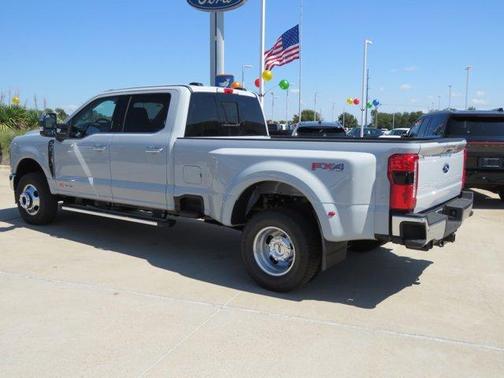 2026 Ford F-350 Lariat Super Duty