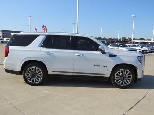 2024 GMC Yukon Denali Ultimate