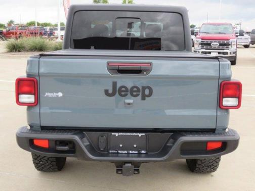 2024 Jeep Gladiator Sport
