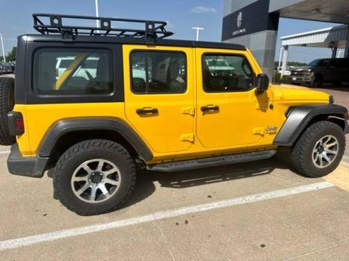 Hellayella Clearcoat 2020 Jeep Wrangler Unlimited Sport