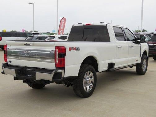 2023 Ford F-350 King Ranch