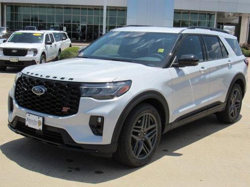 Space White Metallic 2026 Ford Explorer ST