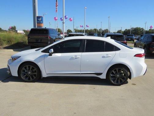 2025 Toyota Corolla SE