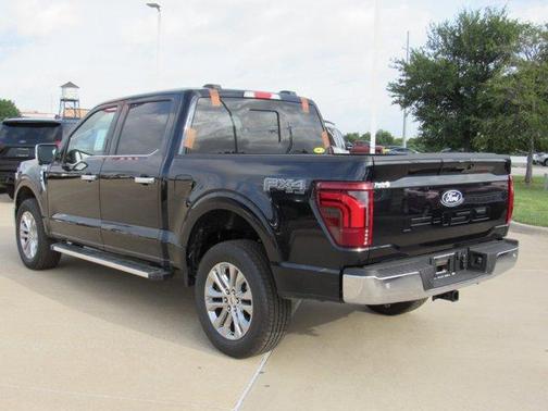 Antimatter Blue Metallic 2026 Ford F-150 Lariat