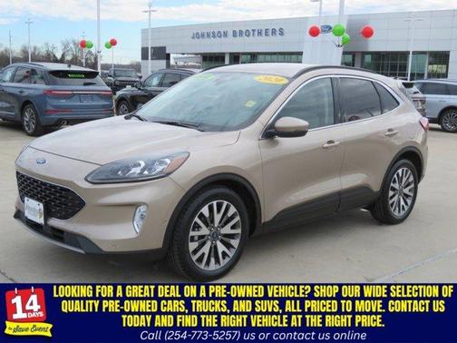 2020 Ford Escape Titanium Hybrid