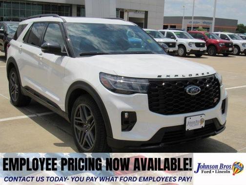Star White 2026 Ford Explorer ST