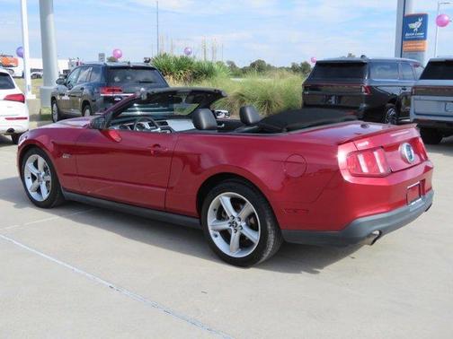 2010 Ford Mustang GT Premium