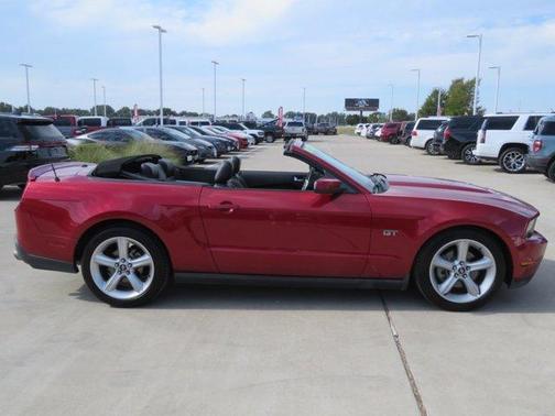 2010 Ford Mustang GT Premium