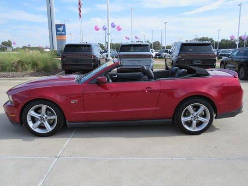 2010 Ford Mustang GT Premium