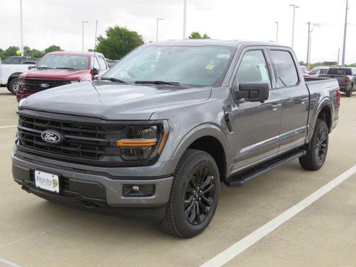 Carbonized Gray Metallic 2026 Ford F-150 XLT