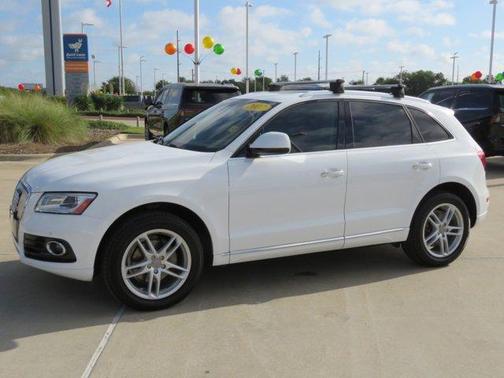 2017 Audi Q5 2.0T Premium Plus