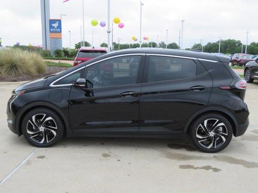 Mosaic Black Metallic 2022 Chevrolet Bolt EV 2LT