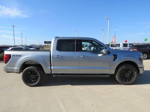 Iconic Silver Metallic 2026 Ford F-150 Lariat