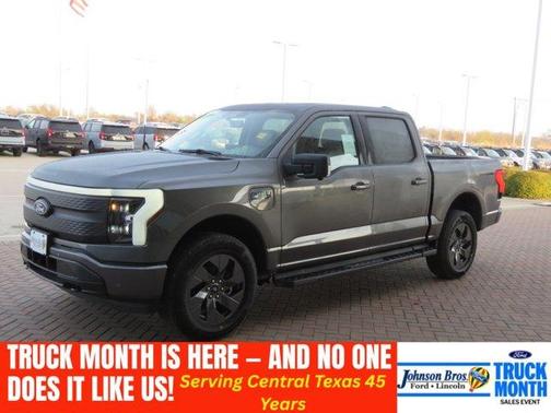 2025 Ford F-150 Lightning Flash
