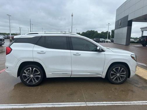 Summit White 2018 GMC Terrain Denali