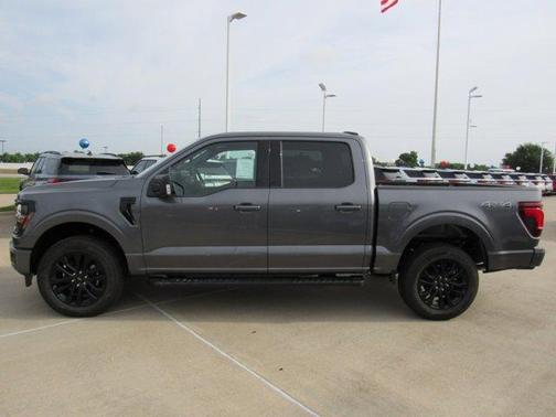 Carbonized Gray Metallic 2026 Ford F-150 XLT
