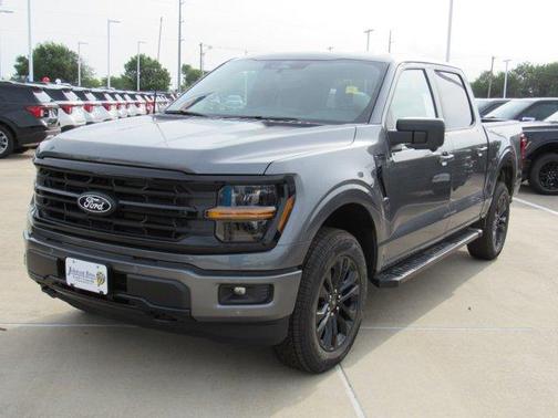 Carbonized Gray Metallic 2026 Ford F-150 XLT