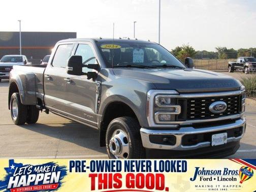 Gray Metallic 2024 Ford F-350 Lariat Super Duty