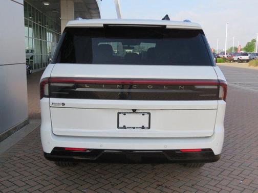 Pristine White 2026 Lincoln Navigator L Premiere