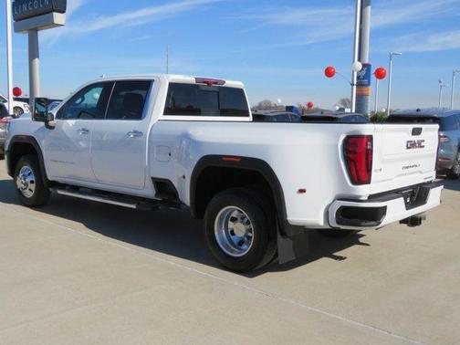 2025 GMC Sierra 3500 Denali