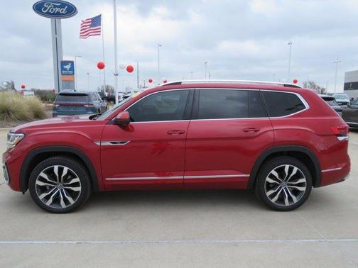 2023 Volkswagen Atlas 3.6L SEL Premium R-Line