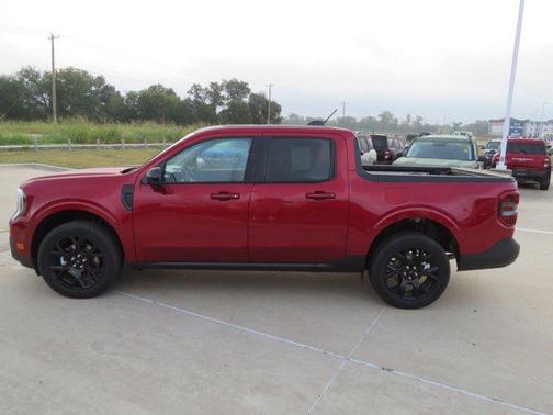 2025 Ford Maverick Lariat