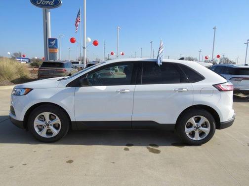 2024 Ford Edge SE