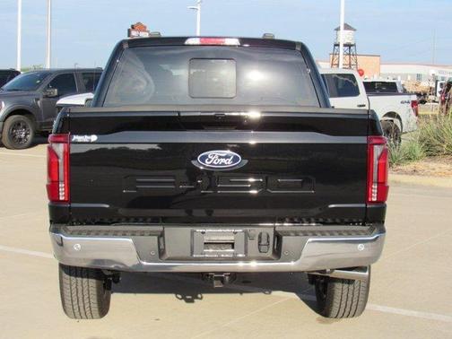 Agate Black 2026 Ford F-150 Lariat