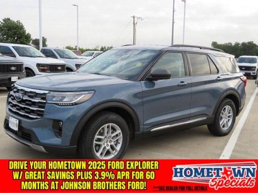 2025 Ford Explorer Active