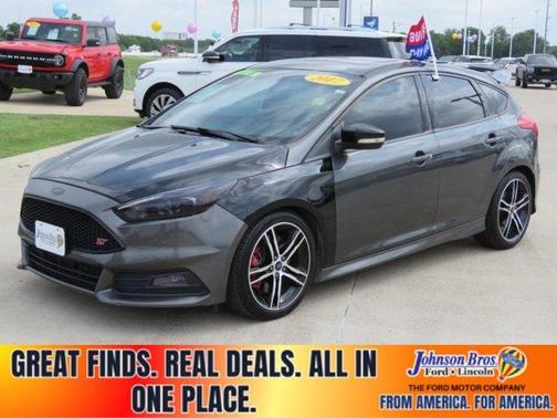 2017 Ford Focus ST Base