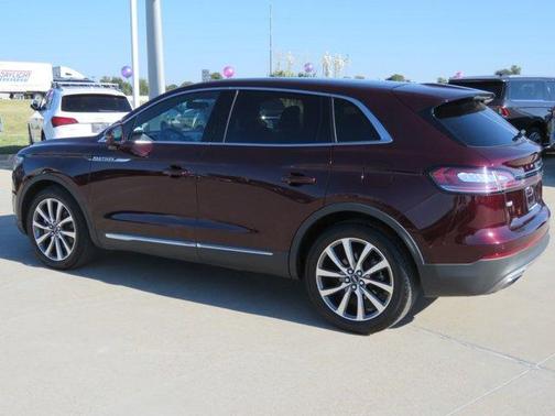 2019 Lincoln Nautilus Select